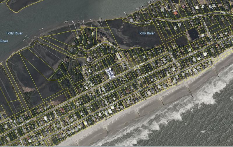 1012 E Cooper Ave, Folly Beach, SC 29439