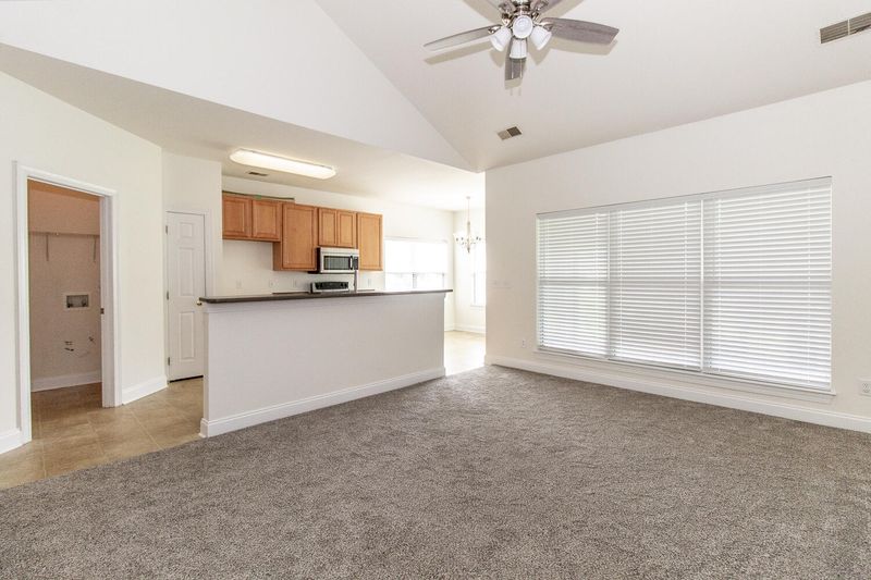 4948 Franconia Dr, Summerville, SC 29485