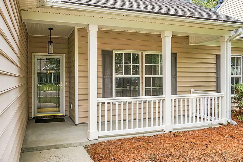 5161 Birdie Ln, Summerville, SC 29485