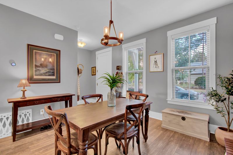 232 Oak Park St, Summerville, SC 29486