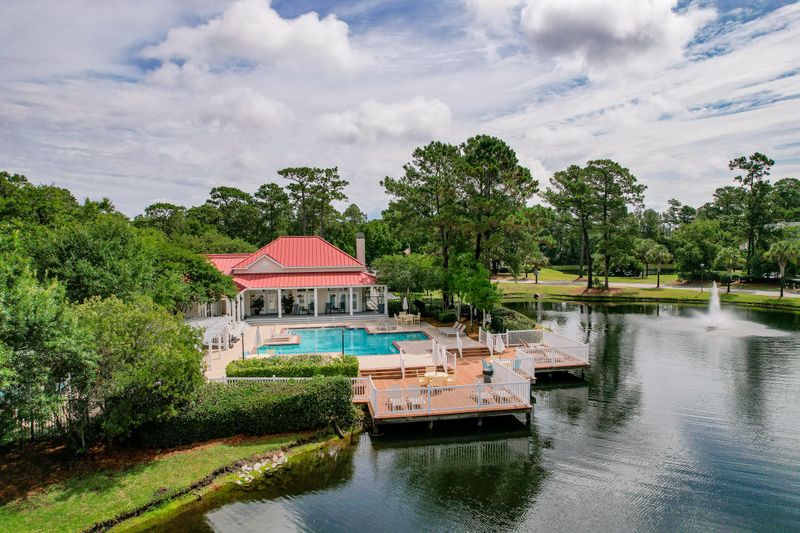2011 N Highway 17 #1700j, Mount Pleasant, SC 29466