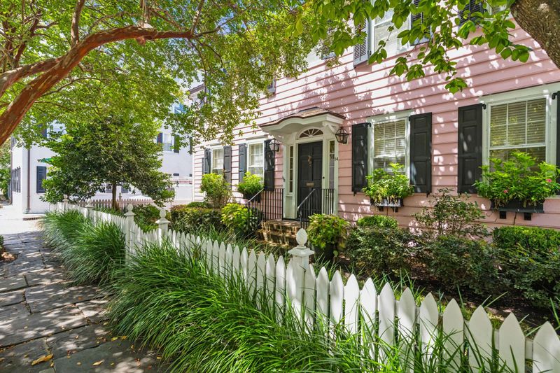 14 Atlantic St, Charleston, SC 29401