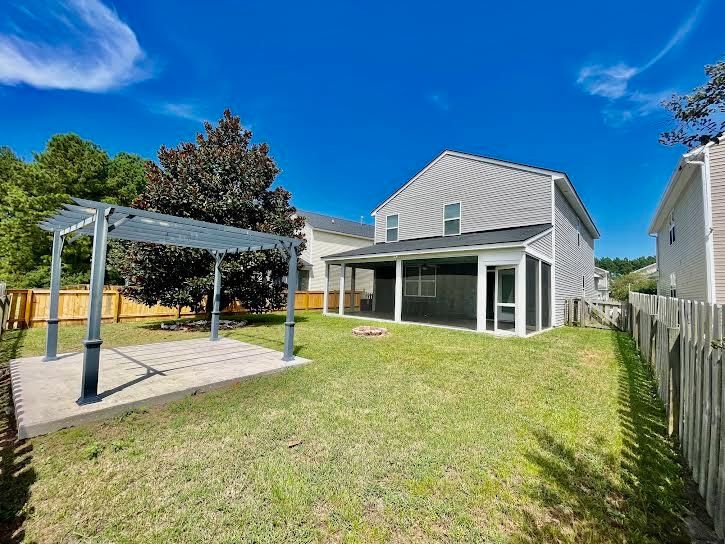 351 Peters Creek Dr, Summerville, SC 29486