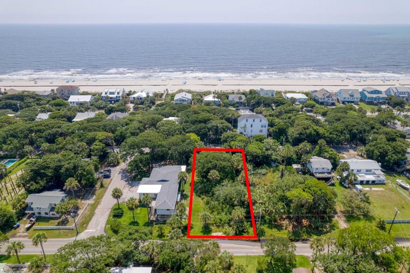 918 E Ashley Ave, Folly Beach, SC 29439