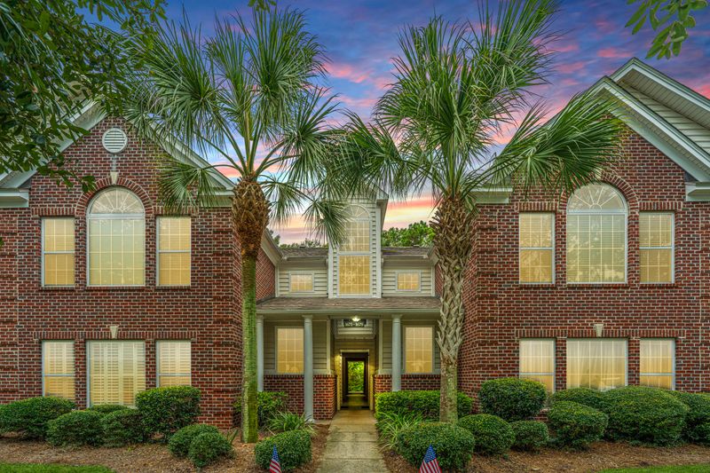 1672 Camfield Ln, Mount Pleasant, SC 29466