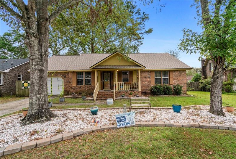 905 Larch Pines Rd, Ladson, SC 29456