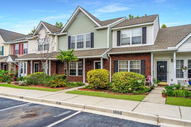 101 Darcy Ave, Goose Creek, SC 29445
