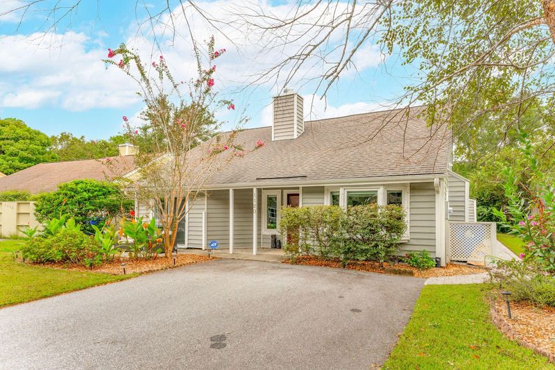 1120 Astor Dr, Mount Pleasant, SC 29464