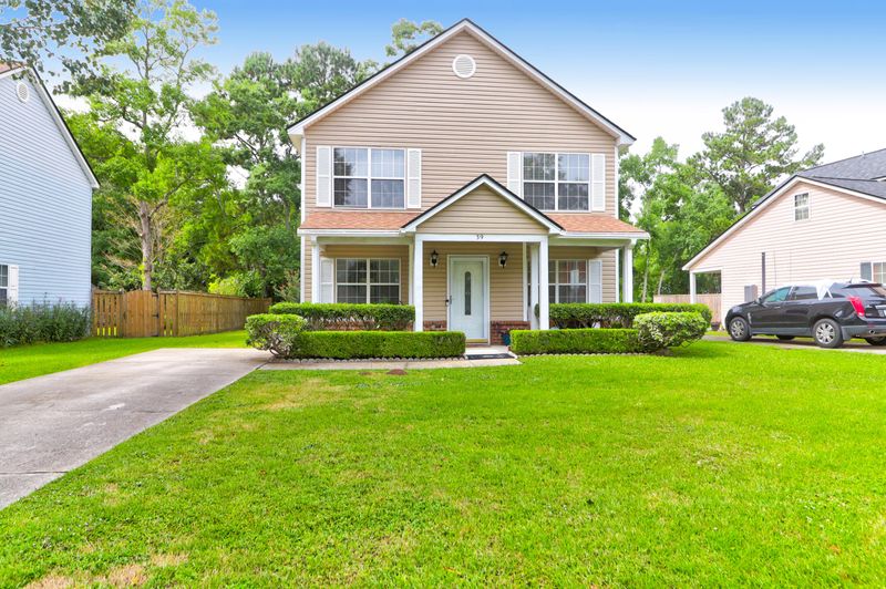39 Woodleaf Ct, Charleston, SC 29407