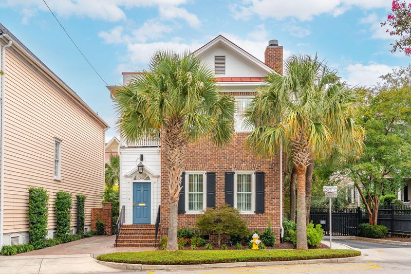 40 Chapel St, Charleston, SC 29403