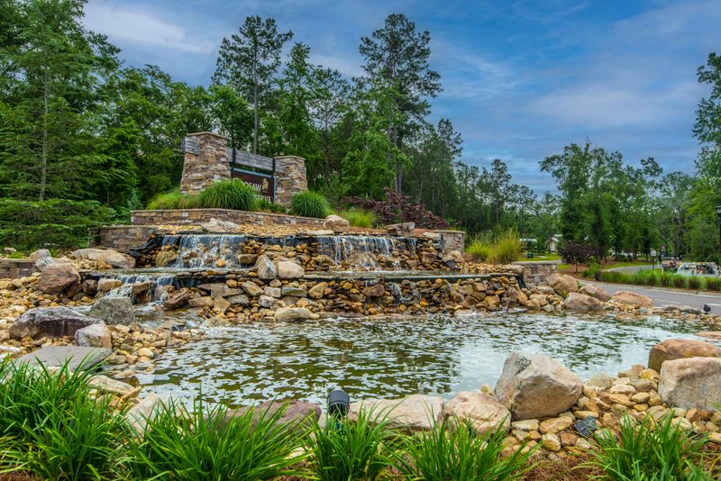 9828 English Elm St, Ladson, SC 29456