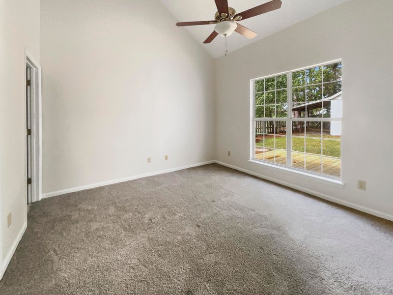 109 Ashton Dr, Goose Creek, SC 29445