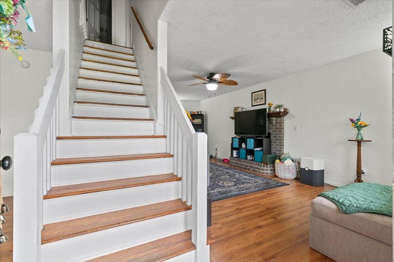 200 William St, Summerville, SC 29486