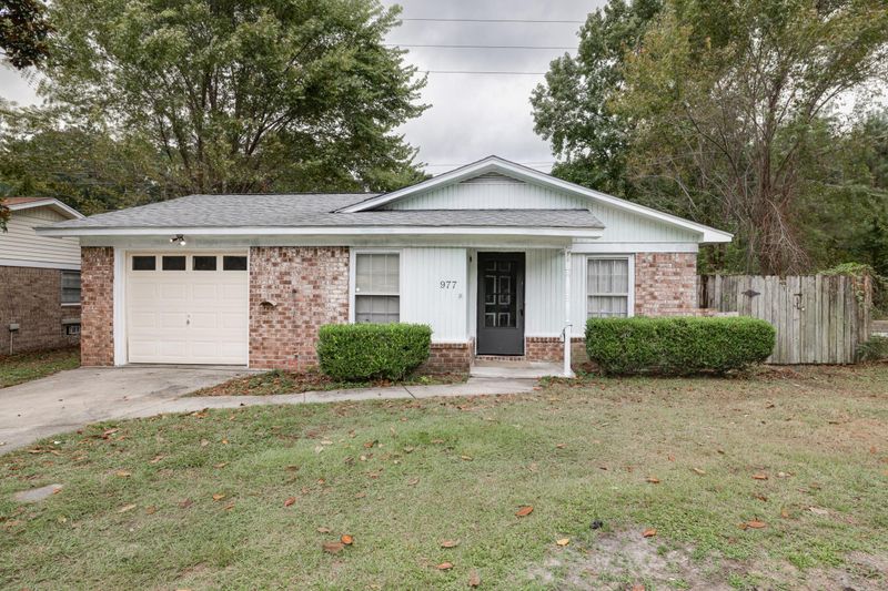 977 Margaret Dr, Ladson, SC 29456