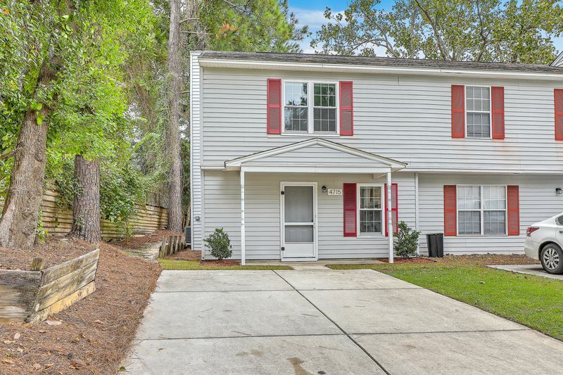 4715 Linfield Ln, North Charleston, SC 29418