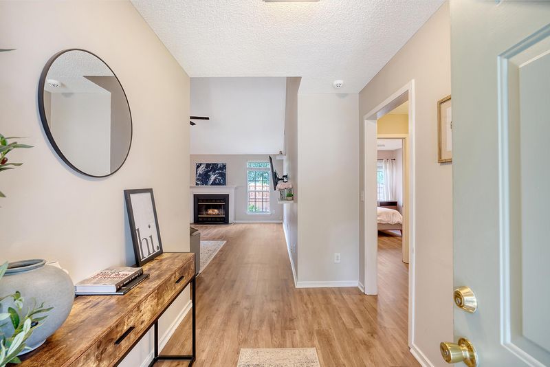 2884 N Moss Oak Ln, Charleston, SC 29414