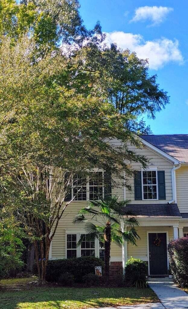 301 Twin Tree Dr, Summerville, SC 29485