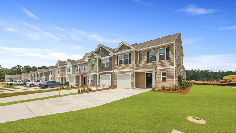 518 Golden Embers Way, Summerville, SC 29486