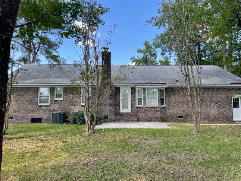 2539 Greenridge Rd, North Charleston, SC 29406