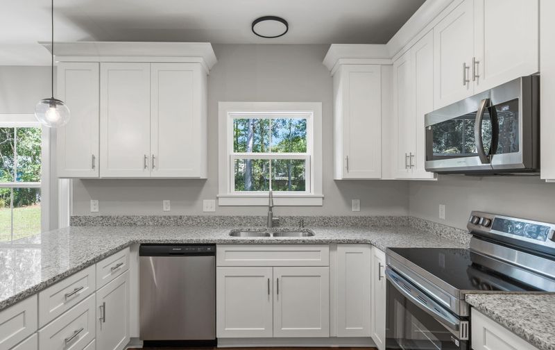 1563 Stanwick Dr, Johns Island, SC 29455
