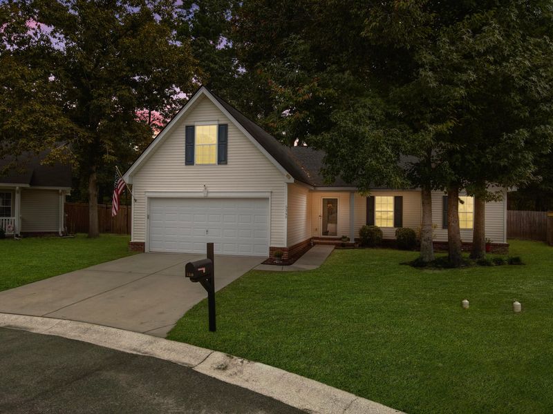 5340 Tidewater Dr, North Charleston, SC 29420