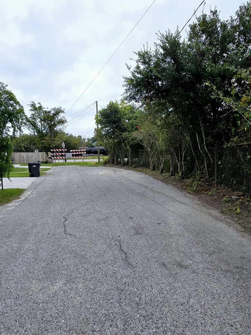 1990 Irving Ave, North Charleston, SC 29405