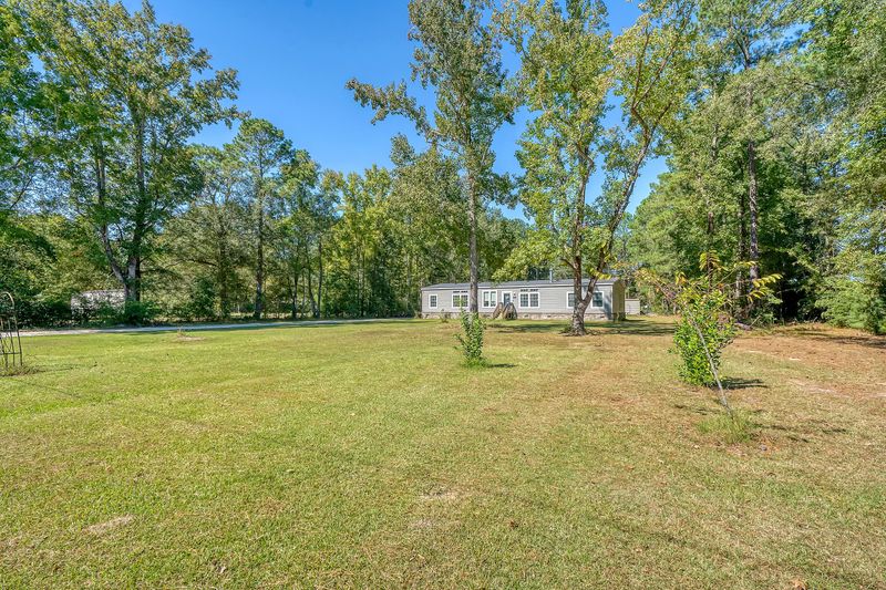 323 Cheyenne Rd, Summerville, SC 29483
