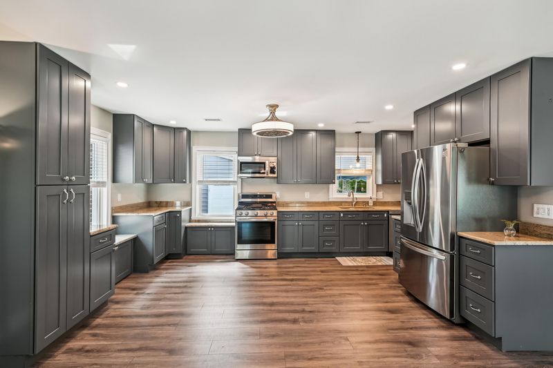 104 Jack Ct, Summerville, SC 29485