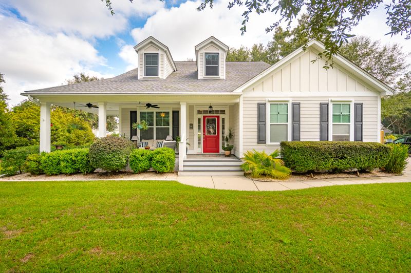 3215 Fosters Glenn Dr, Johns Island, SC 29455