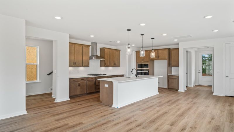 1094 Glenshaw St, North Charleston, SC 29405