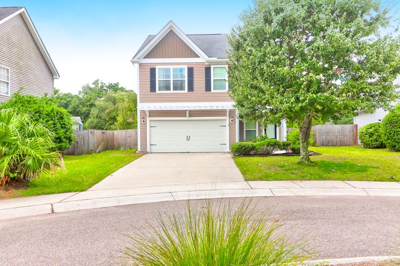 1518 Thoroughbred Blvd, Johns Island, SC 29455