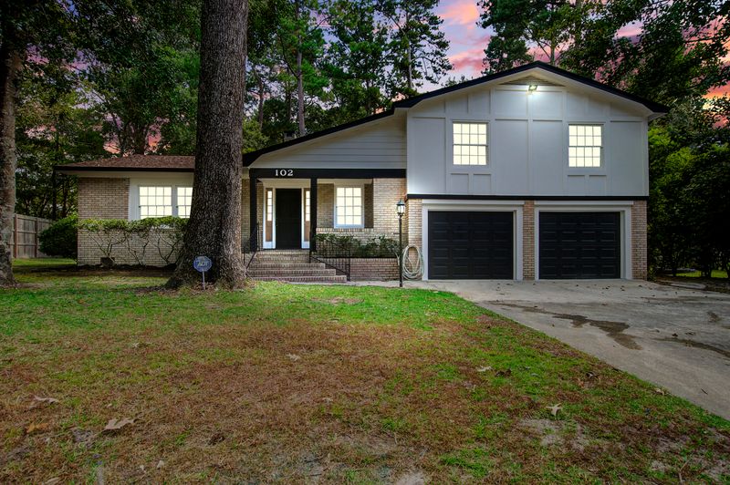 102 Swordgate Ct, Summerville, SC 29485