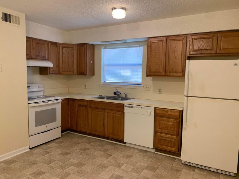 127 Susan Dr #A&B, Summerville, SC 29485