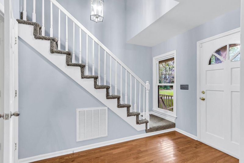 111 Squire Ct, Summerville, SC 29485