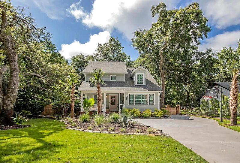 955 Night Heron Dr, Mount Pleasant, SC 29464