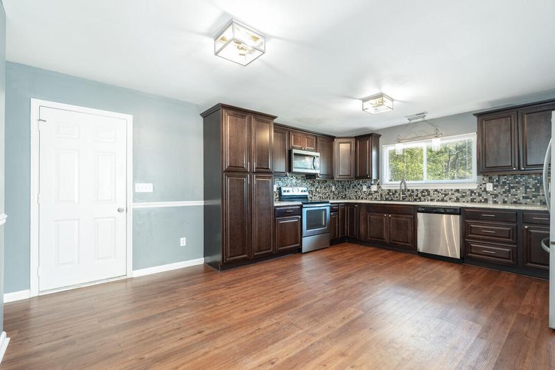 103 Westerly Pl, Goose Creek, SC 29445