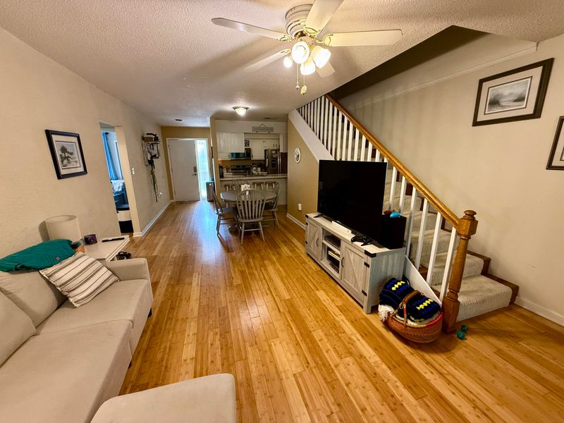 812 Club Cottage Rd, Edisto Island, SC 29438