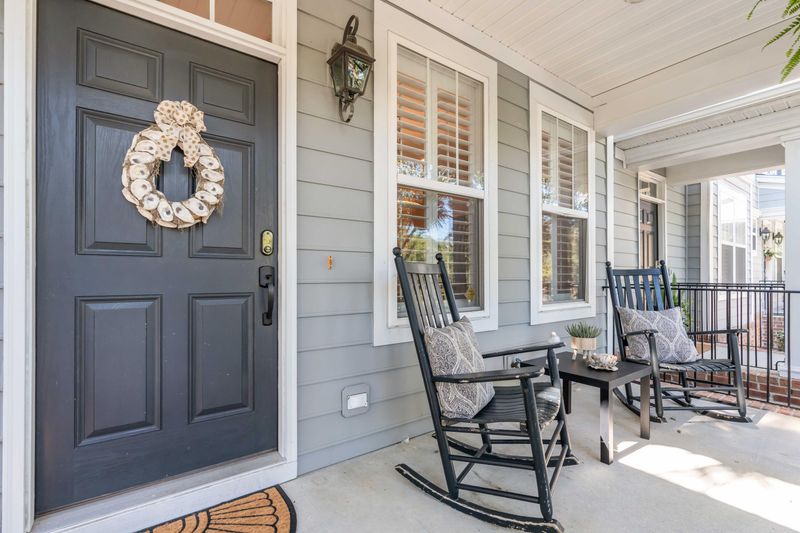 1894 Pierce St, Charleston, SC 29492