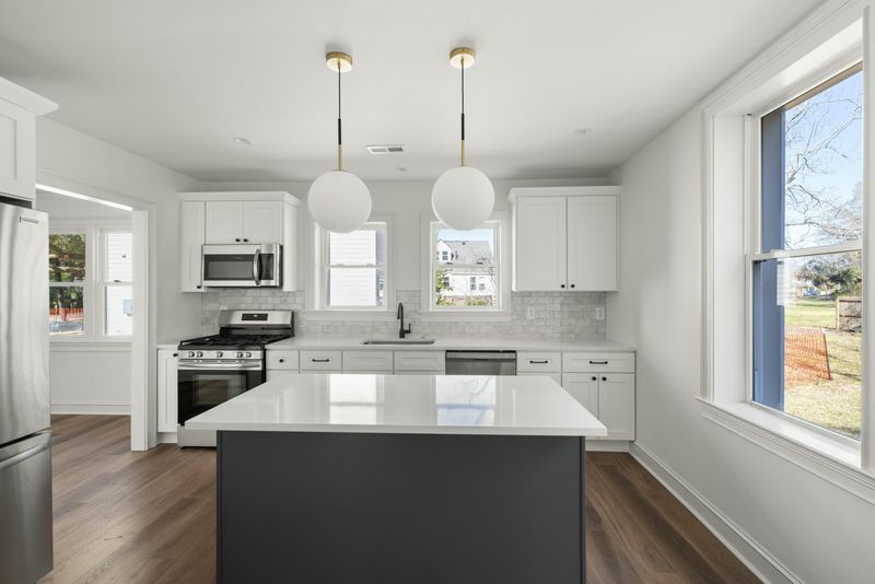 1612 Bur Clare Dr, Charleston, SC 29412