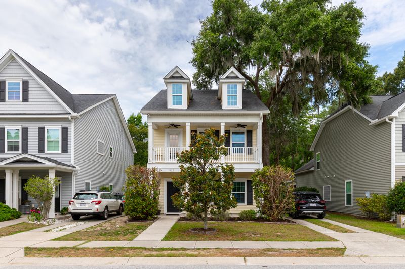 1823 Towne St, Johns Island, SC 29455