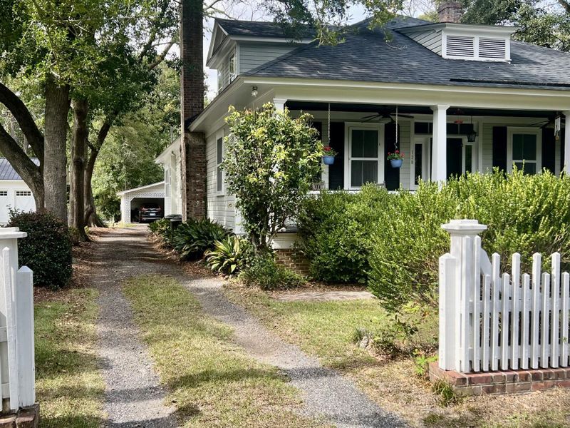 130 Linwood Ln, Summerville, SC 29483