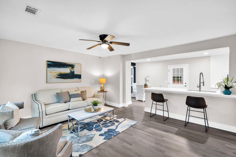 120 Blossom St, Goose Creek, SC 29445