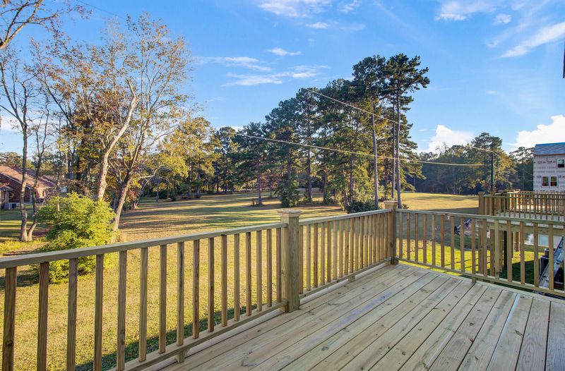 2001 Quiet Ibis Rd, Hanahan, SC 29410