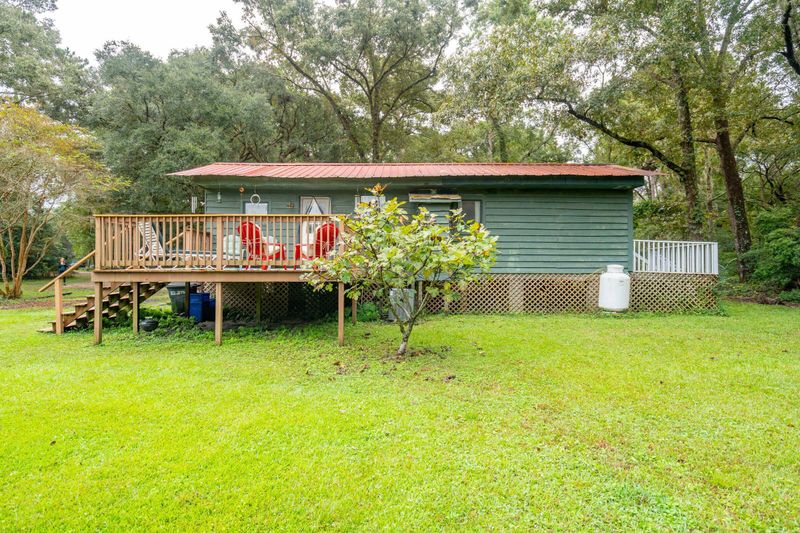 5614 Katy Hill Rd, Wadmalaw Island, SC 29487