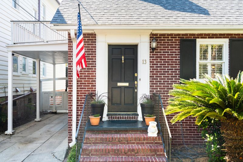 13 Rutledge Ave, Charleston, SC 29401