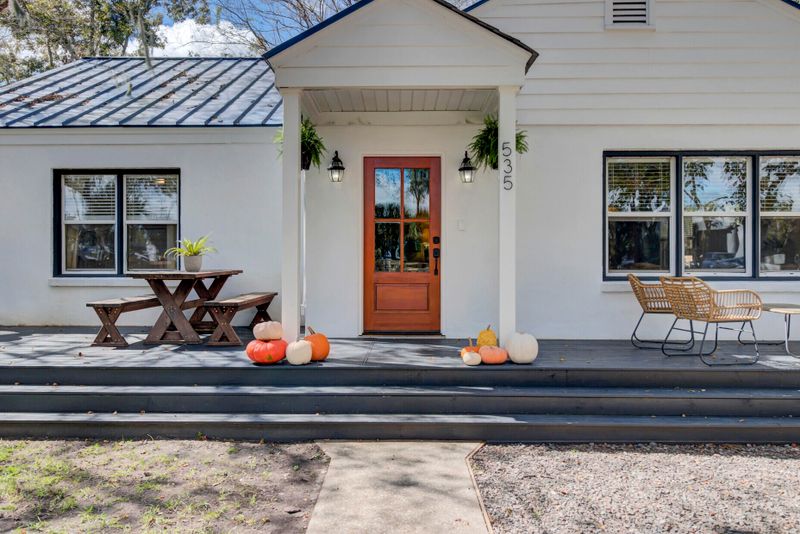 535 Betsy Rd, Charleston, SC 29407