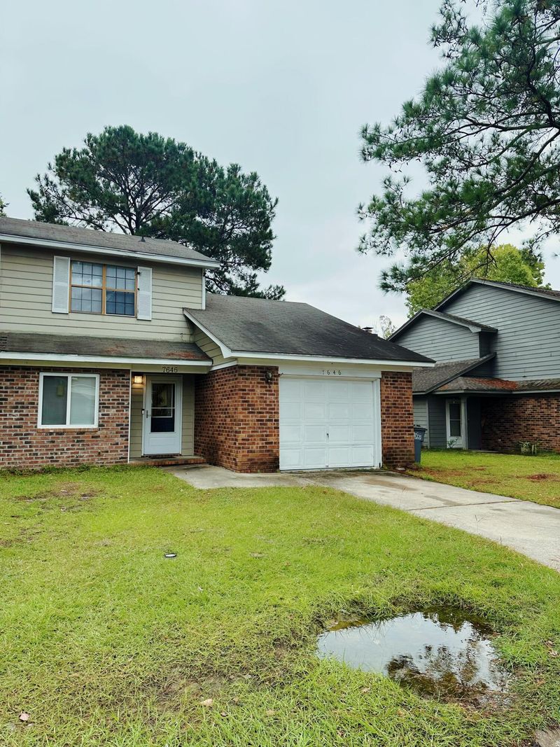 7646 Oldridge Rd, North Charleston, SC 29418