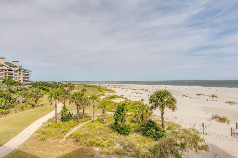 9510 Palmetto Dr #1207 1/13th Share, Isle Of Palms, SC 29451