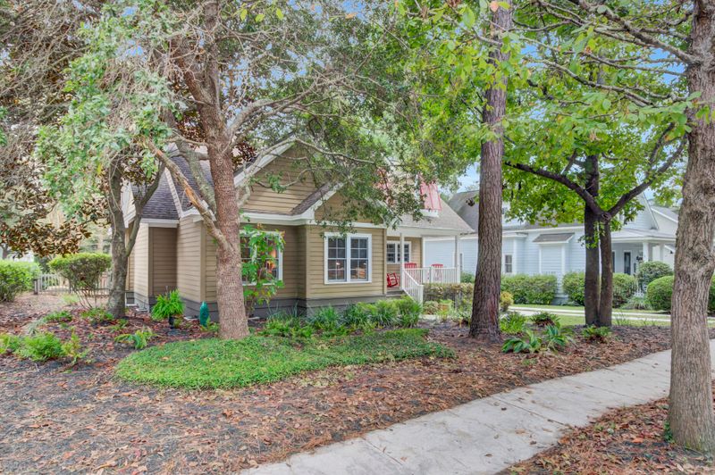 5051 Coral Reef Dr, Johns Island, SC 29455