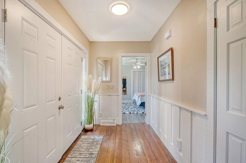 525 Parkdale Dr, Charleston, SC 29414